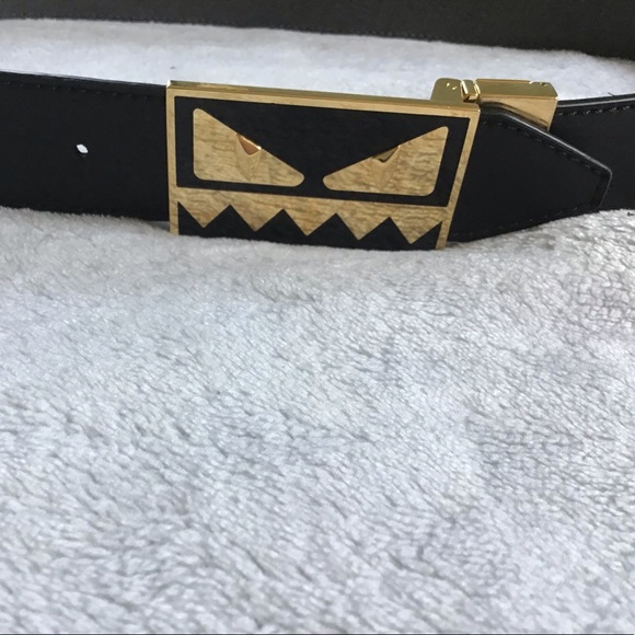 Medium/small fitted calf leather fendi belt - Picture 2 of 6